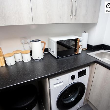 Cocooonstays Short Lets & Accommodation 斯劳 外观 照片